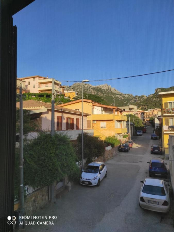 Monolocale Yellow Siniscola Dış mekan fotoğraf